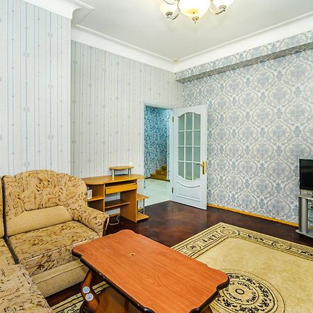 באקו Apart Hotel In Nizami מראה חיצוני תמונה