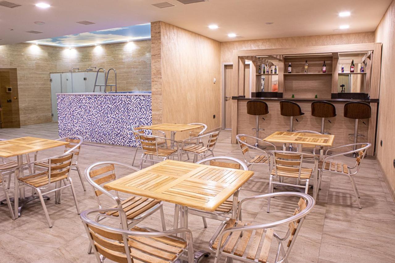 באקו Apart Hotel In Nizami מראה חיצוני תמונה